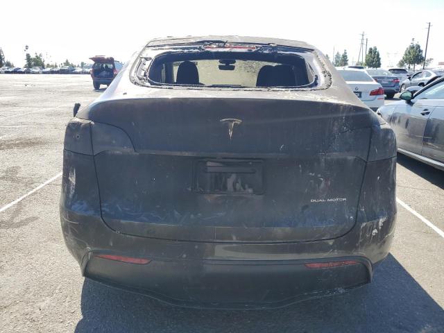 7SAYGDEEXPF847021 - 2023 TESLA MODEL Y Boz foto 6