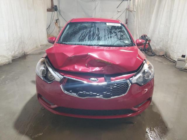 KNAFX4A66F5415106 - 2015 KIA FORTE LX RED photo 5