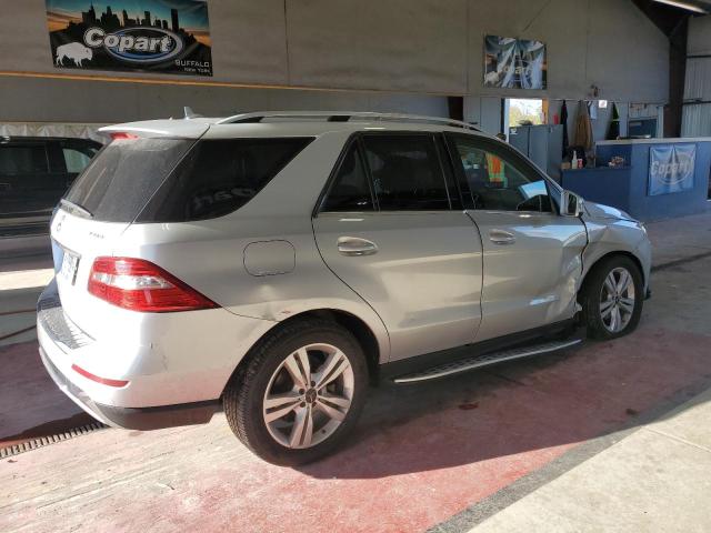 4JGDA5HB8FA465237 - 2015 MERCEDES-BENZ ML 350 4MATIC SILVER photo 3