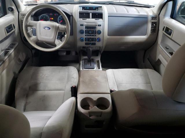1FMCU9DG4BKA66941 - 2011 FORD ESCAPE XLT WHITE photo 8