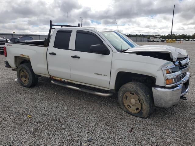 1GC2KUEG5FZ506122 - 2015 CHEVROLET SILVERADO K2500 HEAVY DUTY WHITE photo 4