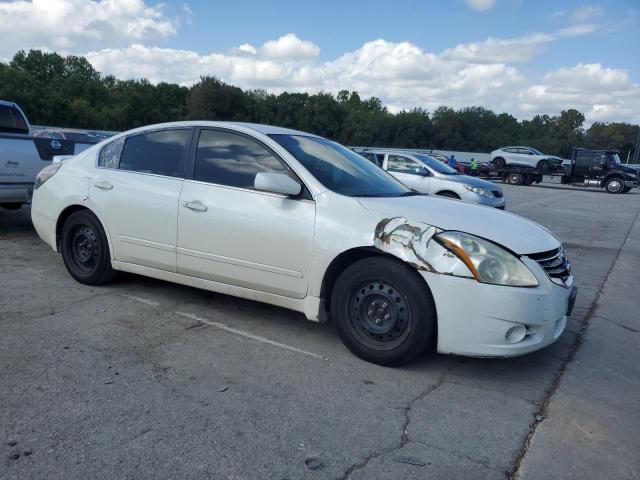 1N4AL2AP7AN556254 - 2010 NISSAN ALTIMA BASE أبيض صورة 4