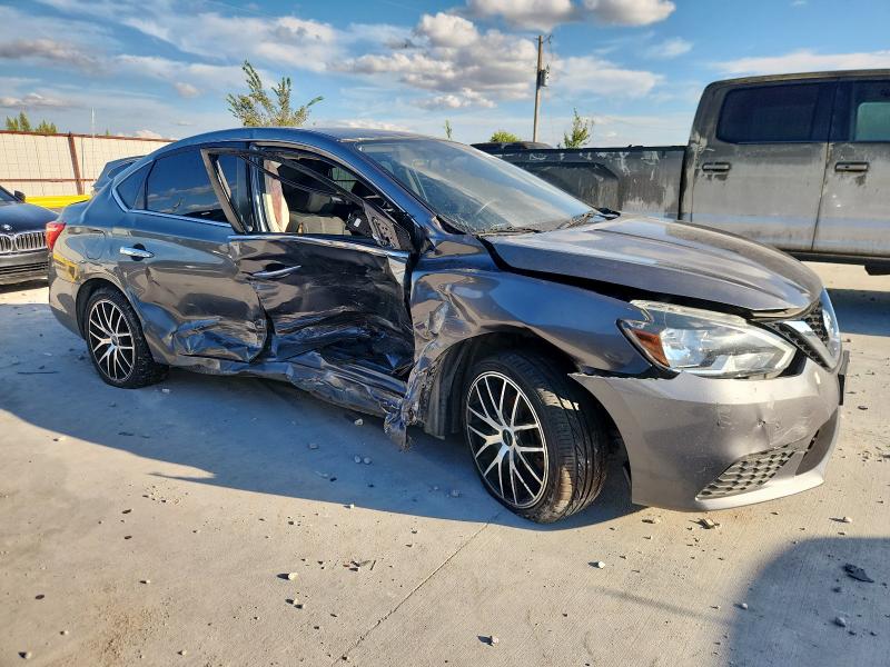 3N1AB7AP0JY312638 - 2018 NISSAN SENTRA S GRAY photo 4