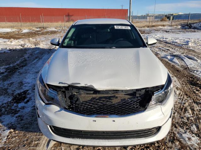 KNAGT4L37G5102313 - 2016 KIA OPTIMA LX WHITE photo 5