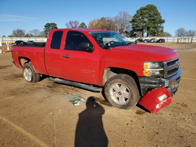 1GCSKSE32AZ273228 - 2010 CHEVROLET SILVERADO K1500 LT RED photo 4