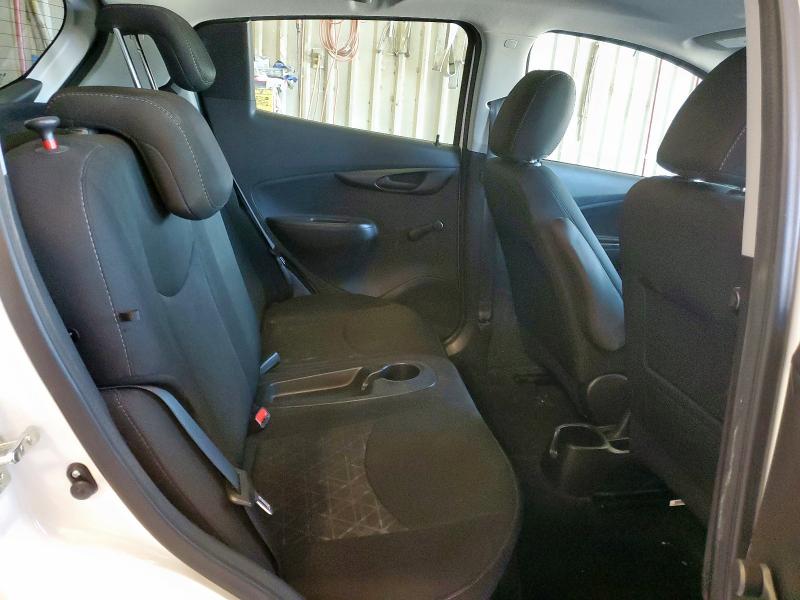 KL8CB6SA6MC740472 - 2021 CHEVROLET SPARK LS WHITE photo 10