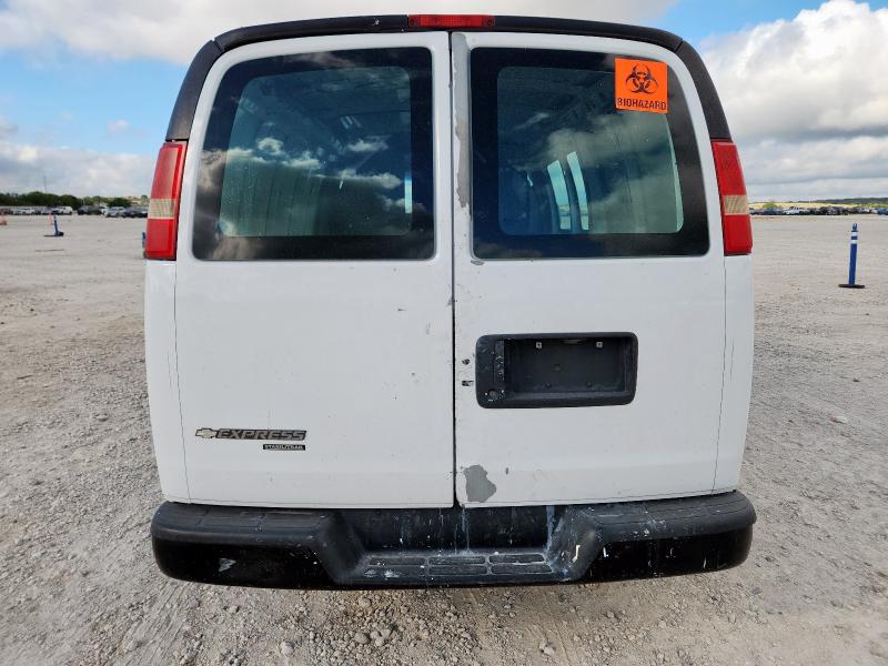 1GCSGAFX4C1124687 - 2012 CHEVROLET EXPRESS G1 Blanco foto 6