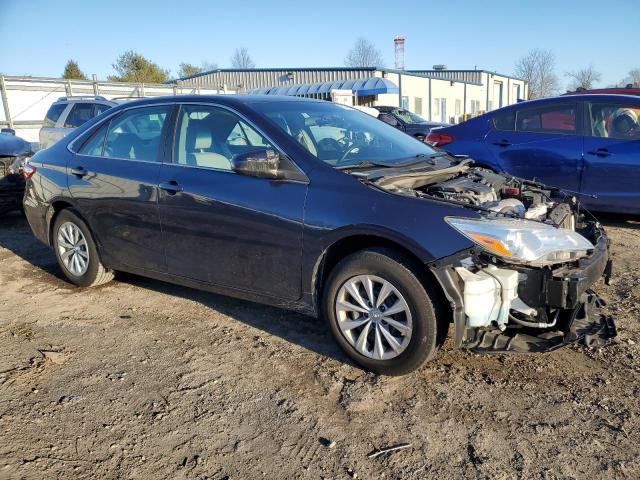 4T4BF1FK7FR506515 - 2015 TOYOTA CAMRY LE BLUE photo 4