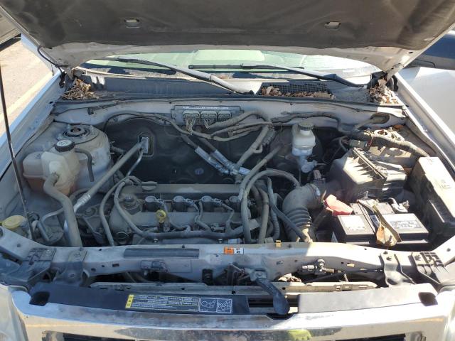 1FMCU0D76BKB24849 - 2011 FORD ESCAPE XLT SILVER photo 12
