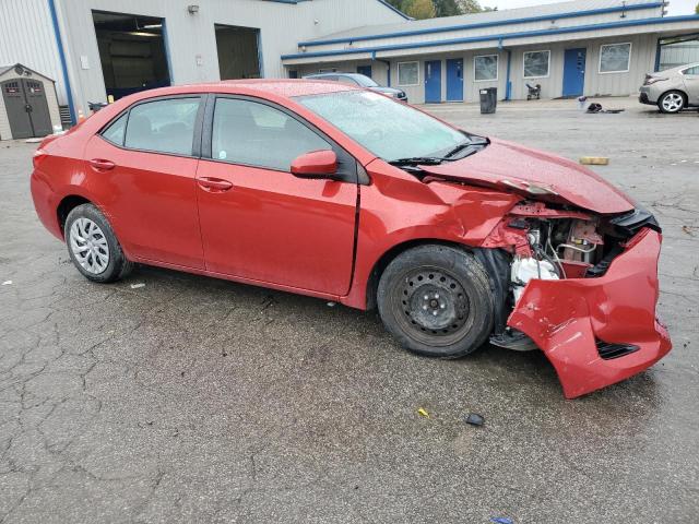 5YFBURHE5JP853728 - 2018 TOYOTA COROLLA L RED photo 4
