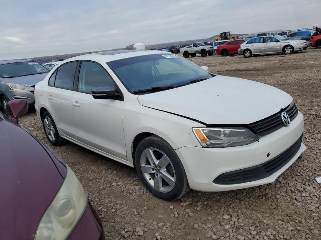 3VWLL7AJ4CM471488 - 2012 VOLKSWAGEN JETTA TDI WHITE photo 4