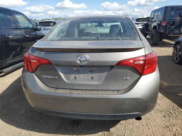 2T1BURHE6HC769735 - 2017 TOYOTA COROLLA L 灰色 照片 6