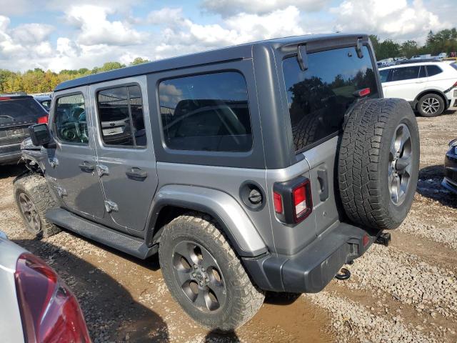 1C4HJXEG7JW118446 - 2018 JEEP WRANGLER U SAHARA Gümüş foto 2