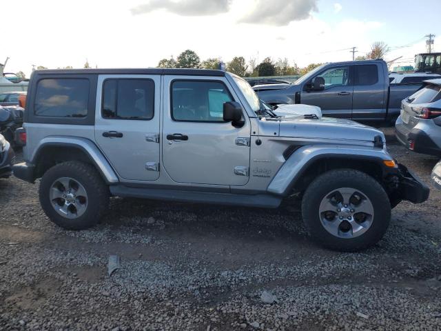 1C4HJXEG7JW118446 - 2018 JEEP WRANGLER U SAHARA Gümüş foto 4