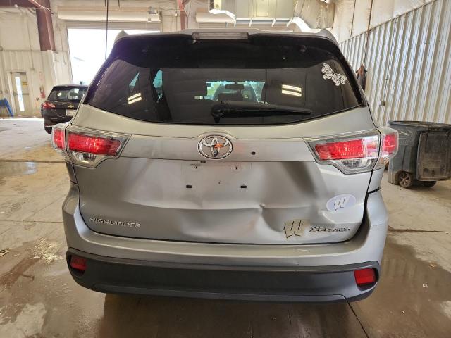 5TDJKRFHXGS277147 - 2016 TOYOTA HIGHLANDER XLE Արծաթագույն լուսանկար 6