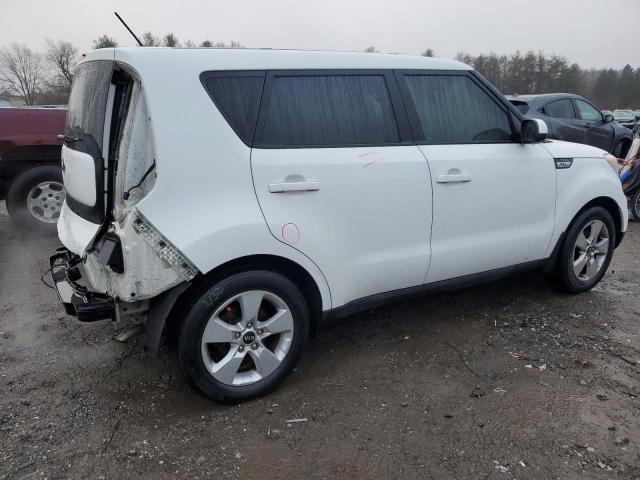 KNDJN2A29H7434096 - 2017 KIA SOUL WHITE photo 3