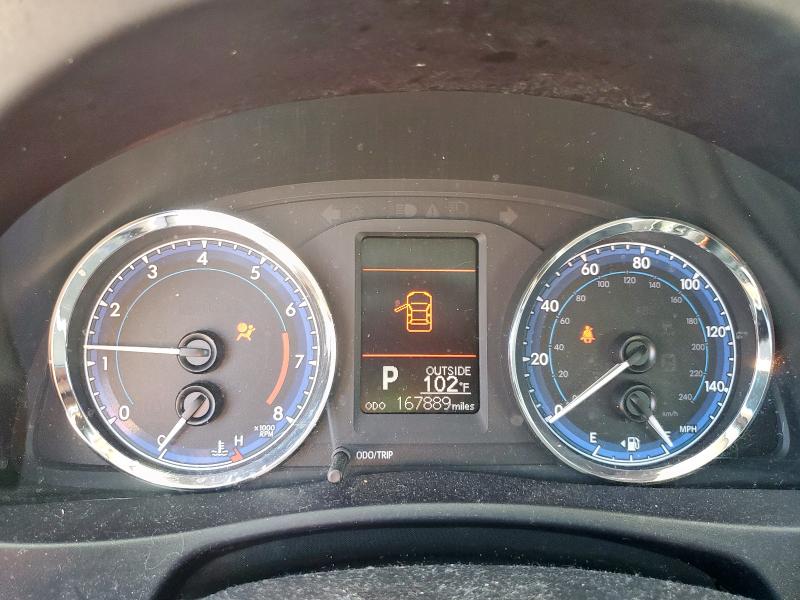 5YFBURHE8JP849818 - 2018 TOYOTA COROLLA L WHITE photo 9