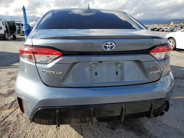 JTDBCMFE6PJ004231 - 2023 TOYOTA COROLLA LE ნაცრისფერი ფოტო 6