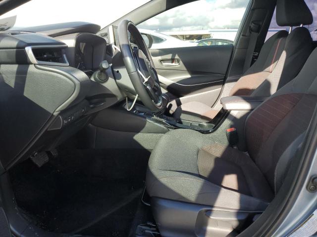 JTDBCMFE6PJ004231 - 2023 TOYOTA COROLLA LE ნაცრისფერი ფოტო 7