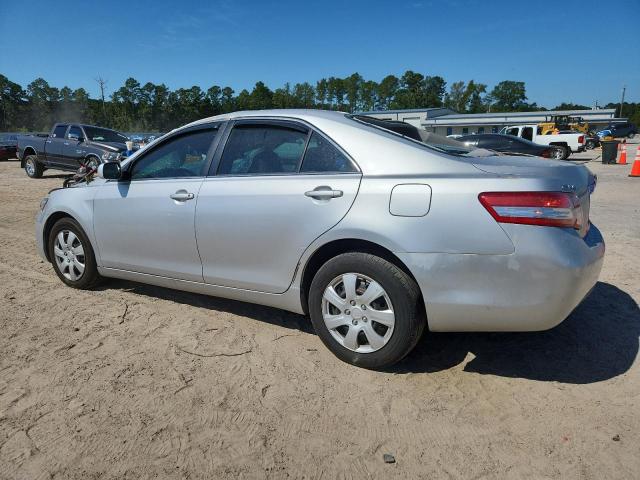 4T1BF3EK9BU230842 - 2011 TOYOTA CAMRY BASE Արծաթագույն լուսանկար 2