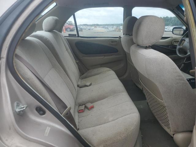 1Y1SK5283YZ422625 - 2000 CHEVROLET GEO PRIZM BASE SILVER photo 10