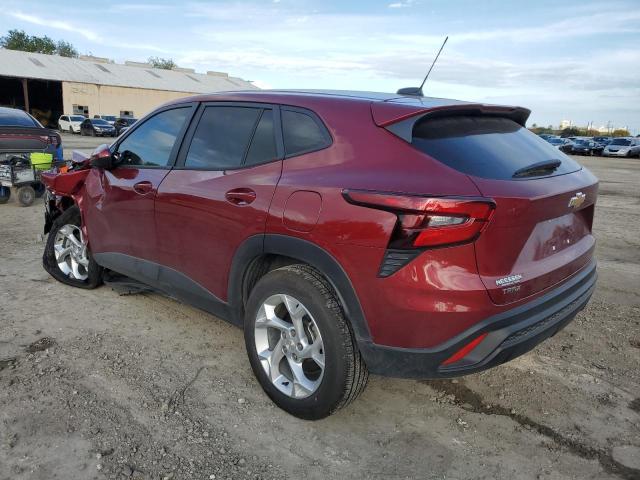 KL77LFE26RC085437 - 2024 CHEVROLET TRAX LS MAROON photo 2