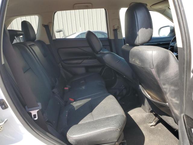 JA4AD3A34HZ035371 - 2017 MITSUBISHI OUTLANDER SE WHITE photo 11