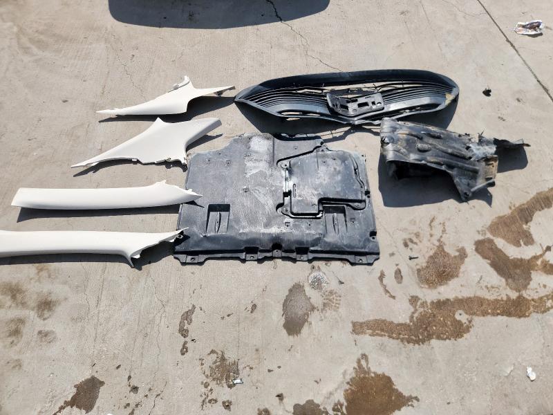 5YFB4MDE0PP004561 - 2023 TOYOTA COROLLA LE შავი ფოტო 12