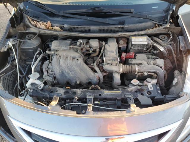 3N1CN7AP0GL909004 - 2016 NISSAN VERSA S GRAY photo 11