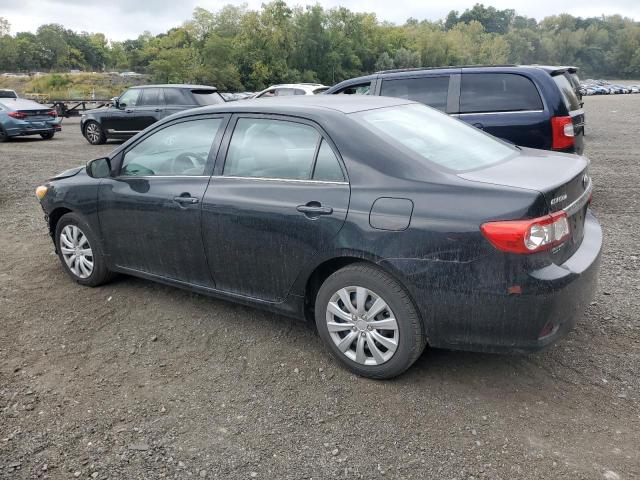 2T1BU4EE8DC970540 - 2013 TOYOTA COROLLA BASE BLACK photo 2
