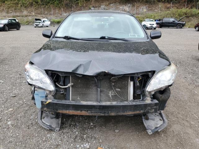 2T1BU4EE8DC970540 - 2013 TOYOTA COROLLA BASE BLACK photo 5
