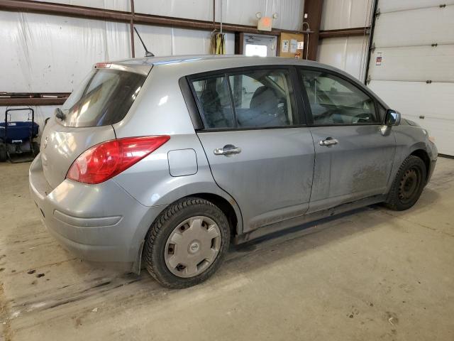 3N1BC13E38L409608 - 2008 NISSAN VERSA S GRAY photo 3