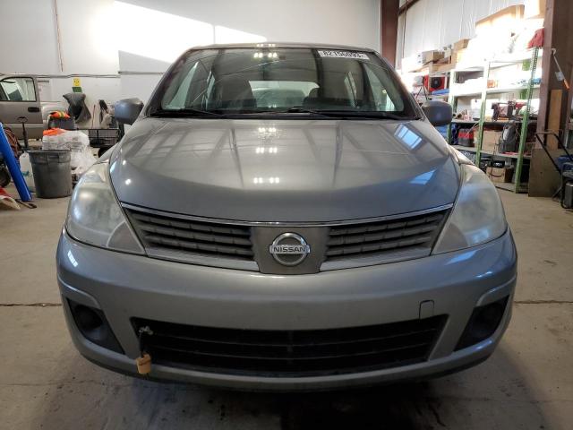 3N1BC13E38L409608 - 2008 NISSAN VERSA S GRAY photo 5