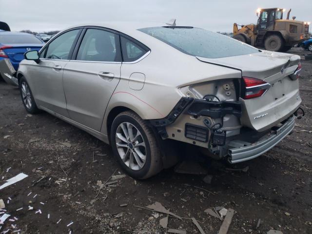 3FA6P0HDXKR247693 - 2019 FORD FUSION SE BEIGE photo 2