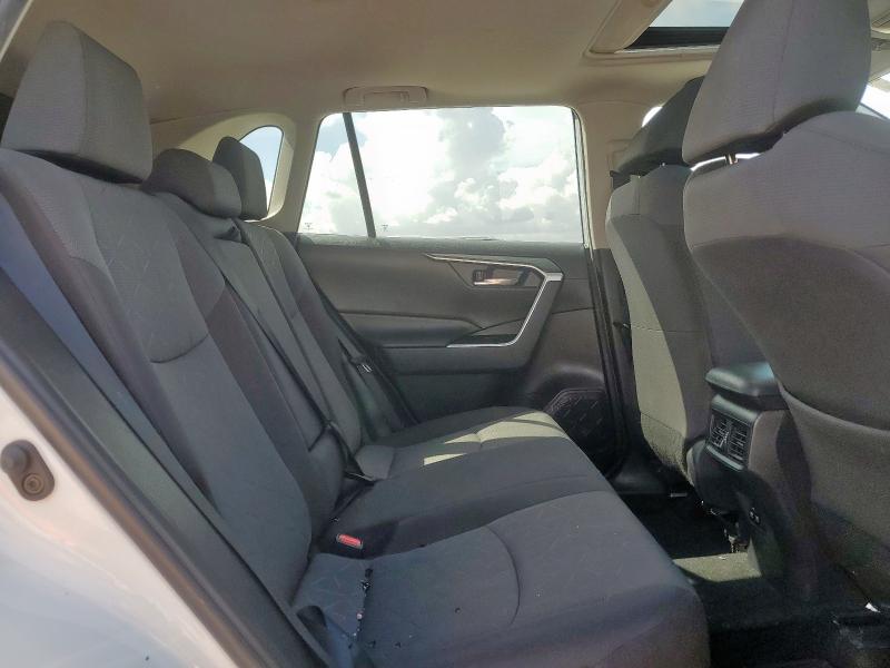 2T3W1RFV1LW085459 - 2020 TOYOTA RAV4 XLE 白色 照片 10