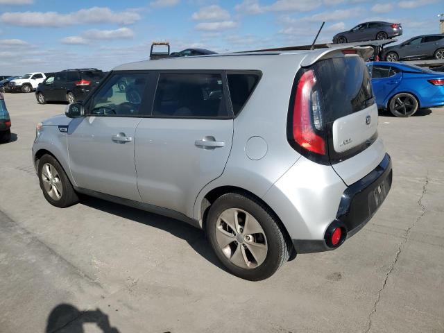 KNDJP3A52G7856798 - 2016 KIA SOUL + SILVER photo 2