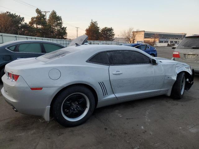 2G1FE1ED1B9121215 - 2011 CHEVROLET CAMARO LS SILVER photo 3