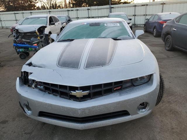 2G1FE1ED1B9121215 - 2011 CHEVROLET CAMARO LS SILVER photo 5