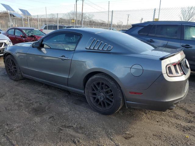 1ZVBP8AM0E5319183 - 2014 FORD MUSTANG GRAY photo 2