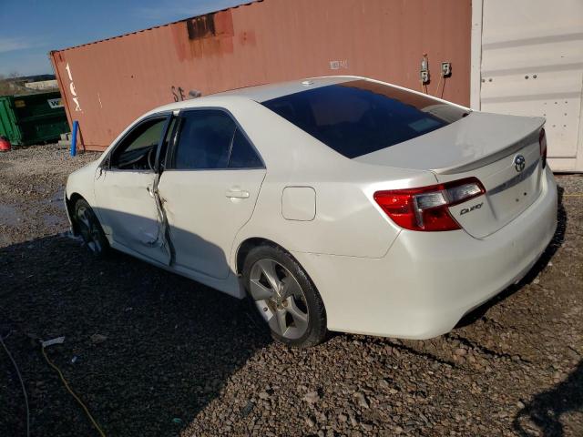 4T1BF1FKXCU620482 - 2012 TOYOTA CAMRY BASE WHITE photo 2