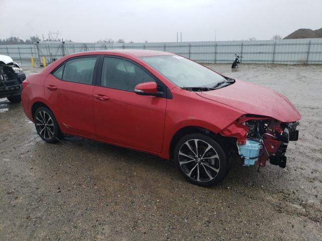 2T1BURHEXJC090380 - 2018 TOYOTA COROLLA L RED photo 4