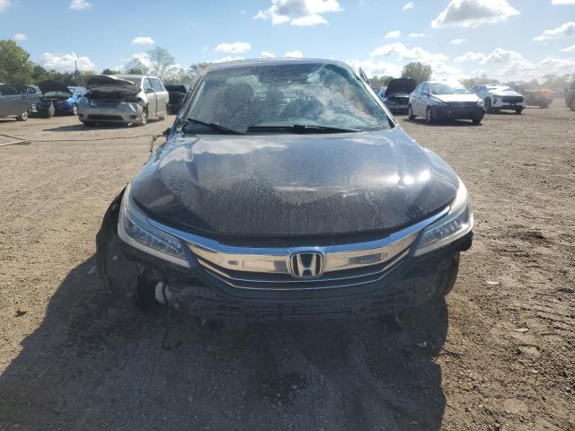 1HGCR3F94HA003856 - 2017 HONDA ACCORD TOURING 黑色 照片 5