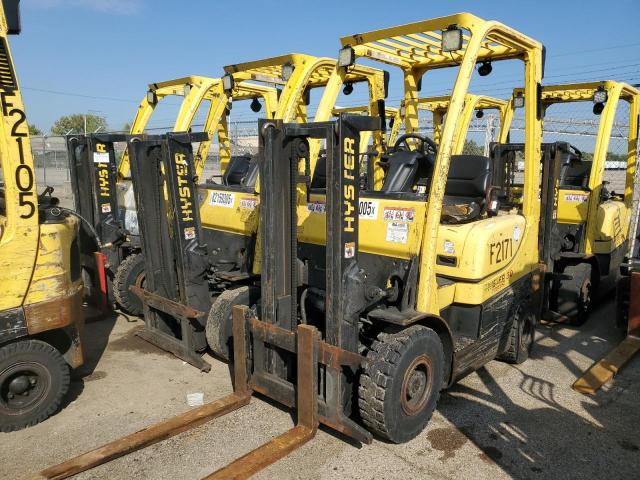G001V02795S - 2018 HYST FORKLIFT YELLOW photo 2