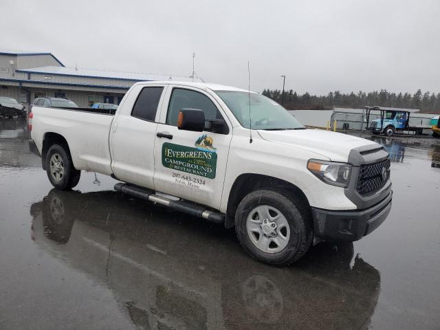 5TFCY5F11KX024398 - 2019 TOYOTA TUNDRA DOUBLE CAB SR/SR5 WHITE photo 4