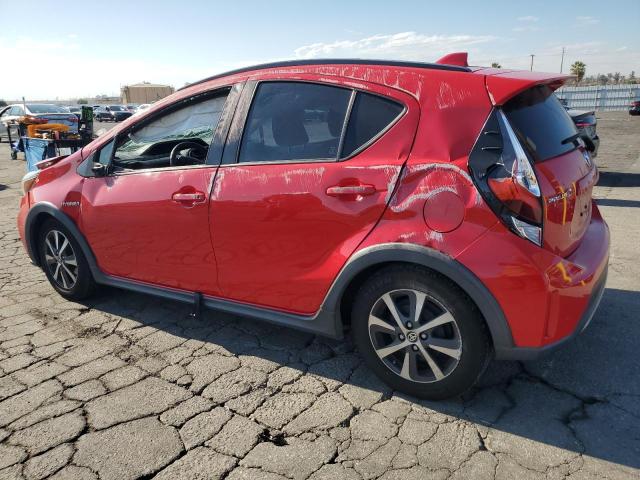 JTDKDTB37J1599254 - 2018 TOYOTA PRIUS C წითელი ფოტო 2