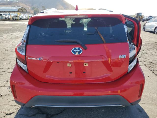 JTDKDTB37J1599254 - 2018 TOYOTA PRIUS C წითელი ფოტო 6