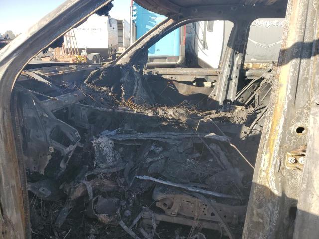 3C6UR5JL9HG733448 - 2017 RAM 2500 SLT Այրված լուսանկար 7