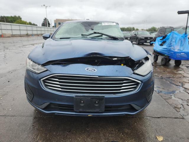 3FA6P0HDXKR199452 - 2019 FORD FUSION SE BLUE photo 5
