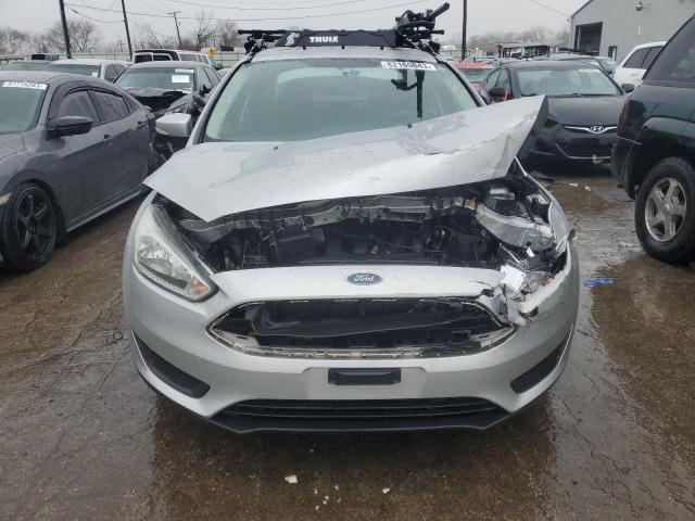 1FADP3F26FL216794 - 2015 FORD FOCUS SE SILVER photo 5