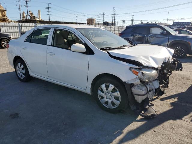JTDBU4EE6A9110993 - 2010 TOYOTA COROLLA BASE Белый фото 4